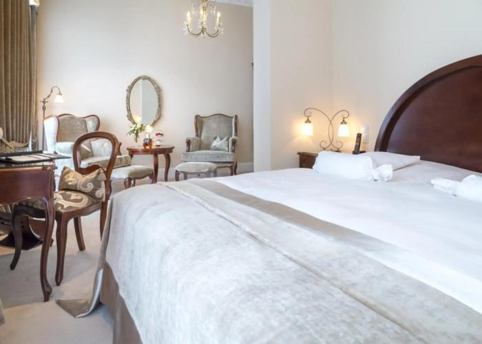 Miramar Hotel