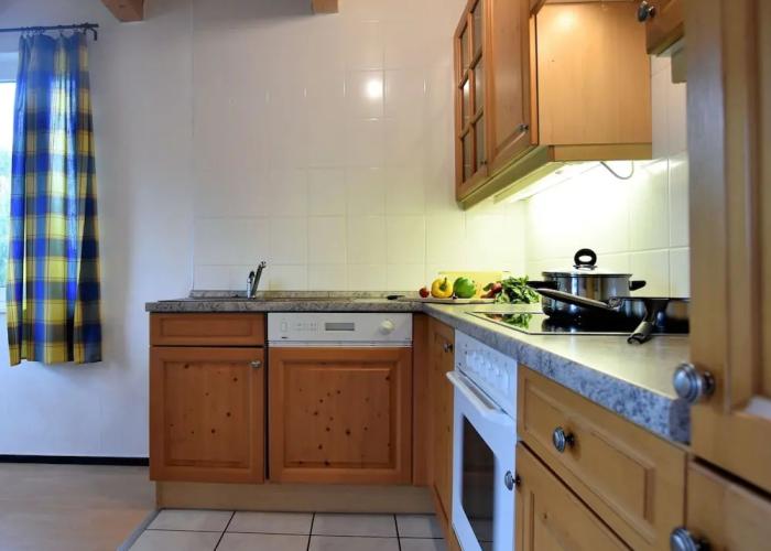 Luxurioese Ferienwohnung in Boddin mit Garten