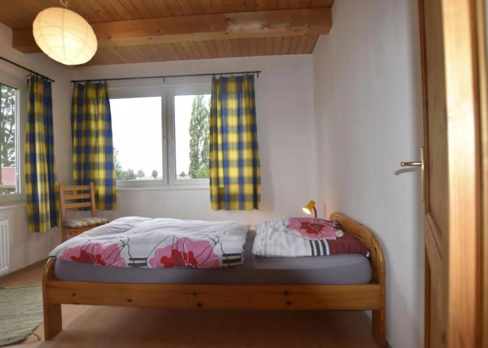 Luxurioese Ferienwohnung in Boddin mit Garten