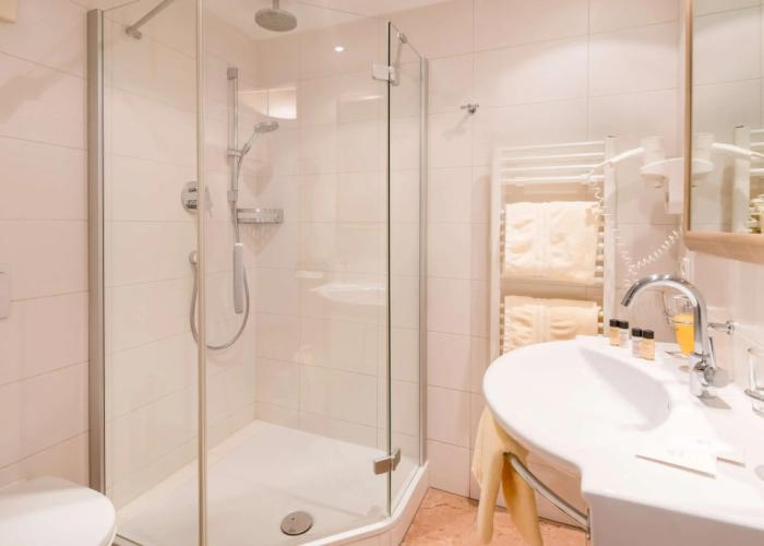 Hotel Goldener Adler, BW Signature Collection