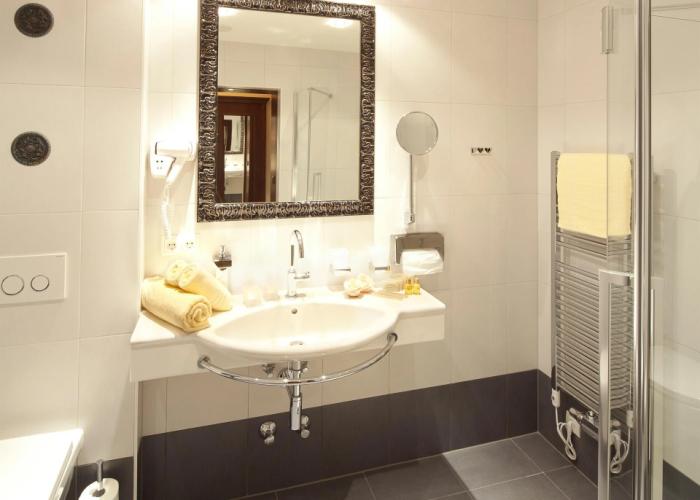 Hotel Goldener Adler, BW Signature Collection
