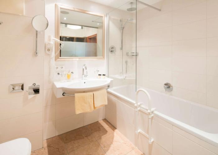 Hotel Goldener Adler, BW Signature Collection