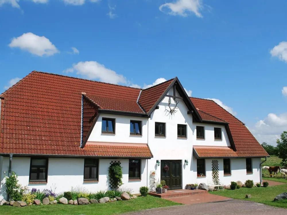 Wohnung in Dargun, Mecklenburg mit Schwimmbad