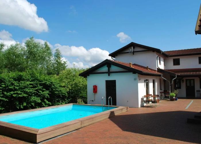 Wohnung in Dargun, Mecklenburg mit Schwimmbad