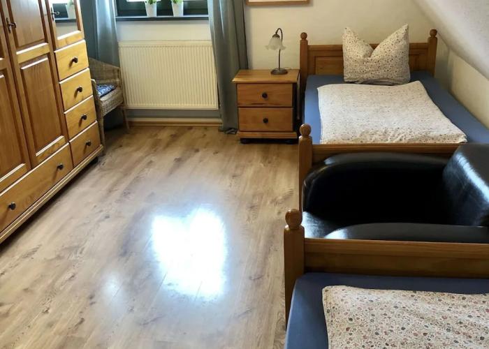 Geraeumige Wohnung in Dargun mit Pool