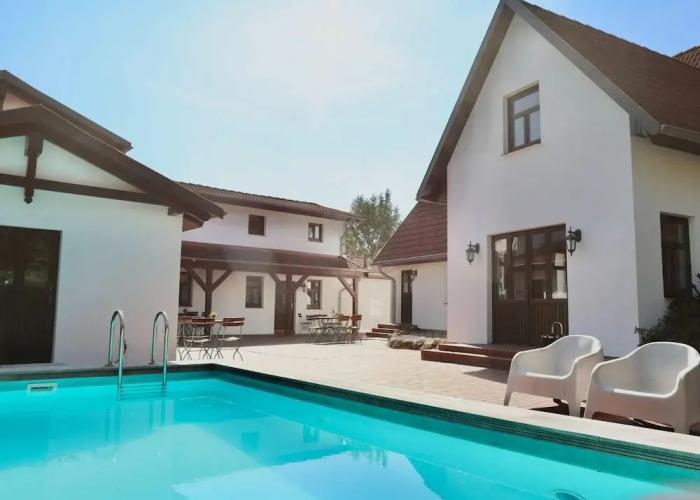 Studio in Dargun With Pool Near Lake Kummerow