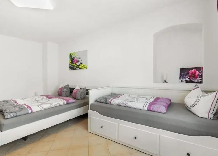 Modern Apartment in Sebnitz With a Terrace in Sebnitz
