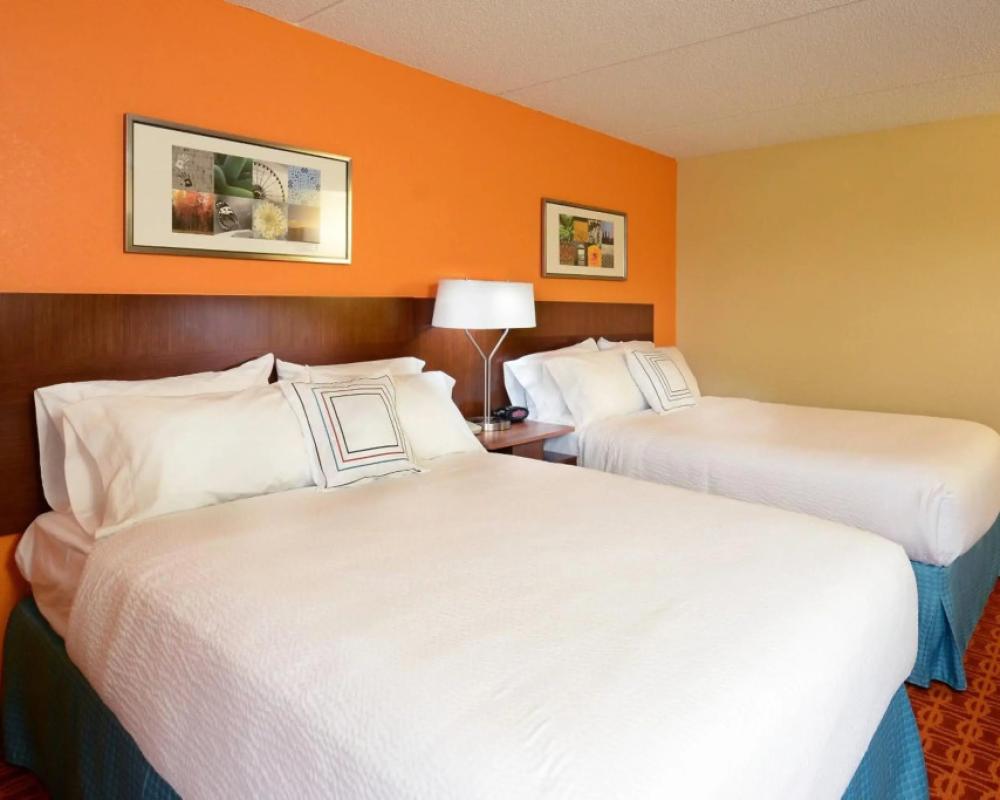 фото Fairfield Inn & Suites by Marriott Winston-Salem Hanes Mall