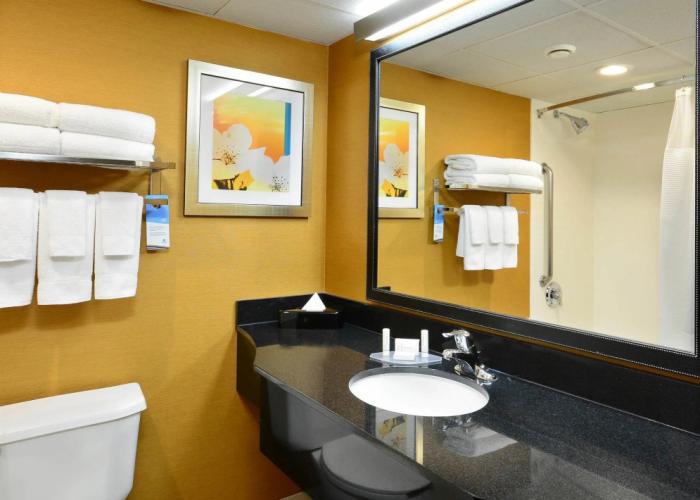 Fairfield Inn & Suites by Marriott Winston-Salem Hanes Mall