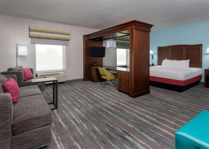 Hampton Inn & Suites Winston-Salem/University Area, NC