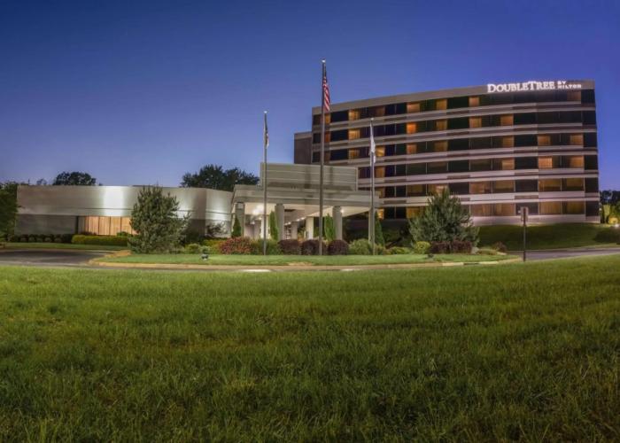 DoubleTree by Hilton Winston Salem - University