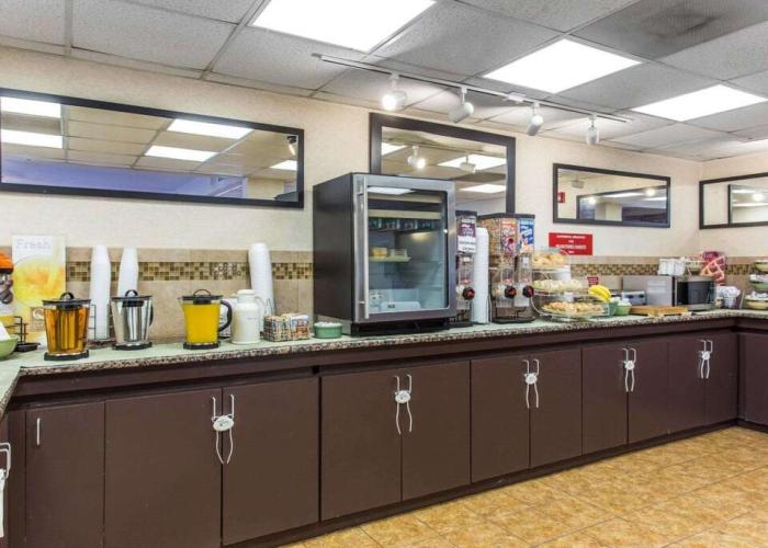 Quality Inn University