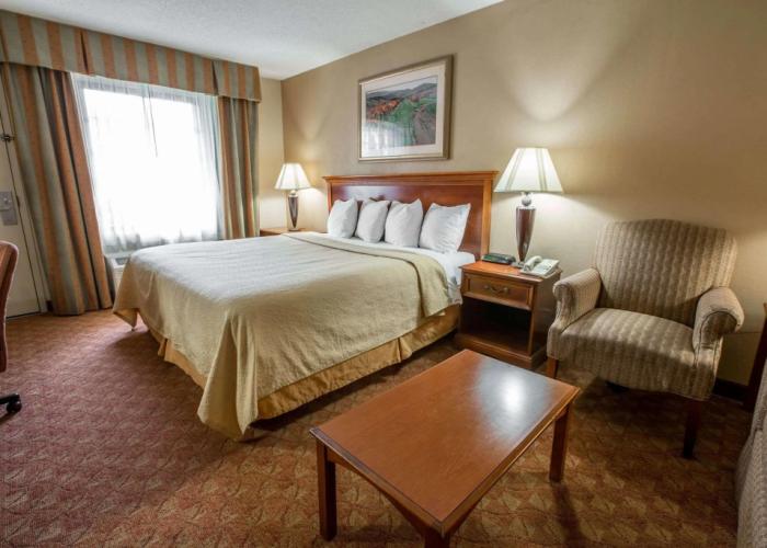 Quality Inn & Suites Hanes Mall