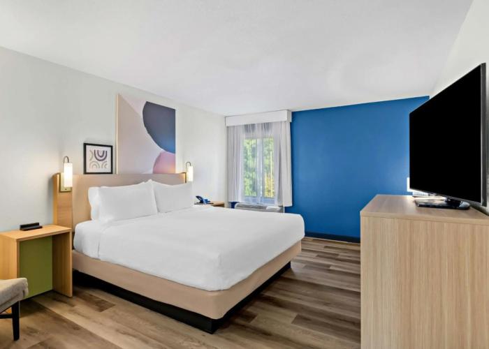 Spark by Hilton Winston-Salem University