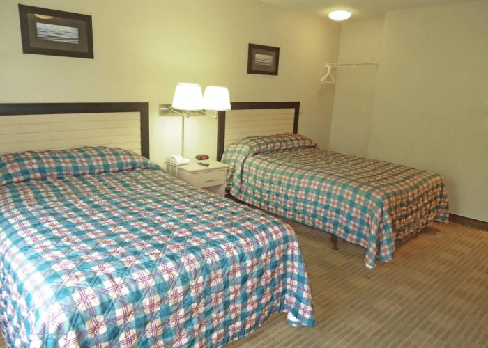 HomeTowne Studios by Red Roof Winston-Salem - University Pkwy