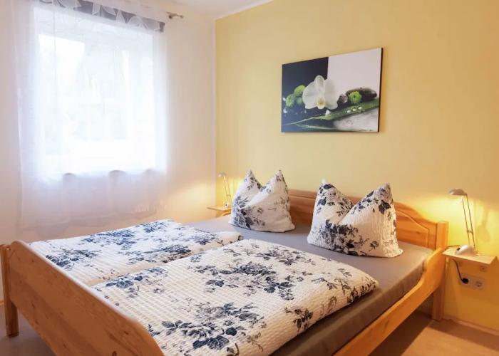 Spacious Apartment in Weissig With Garden