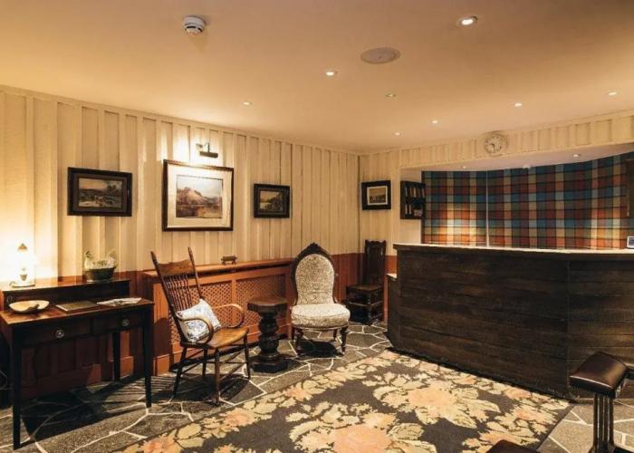 The Cluanie Inn