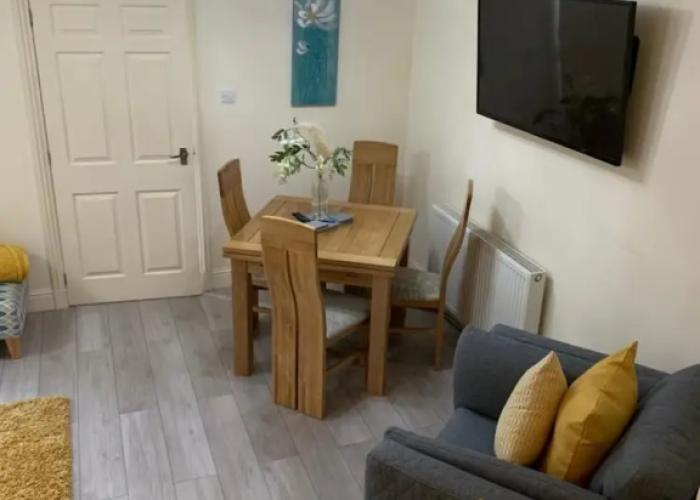 Woodgrove Apartment