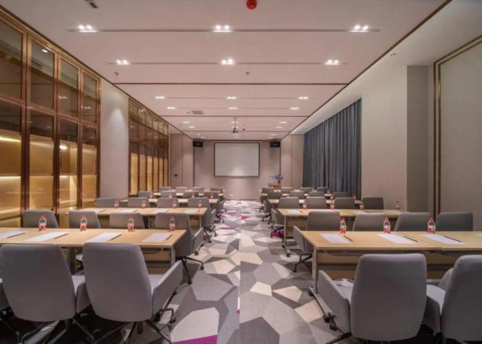 Lavande Hotel (Anshan City Center)