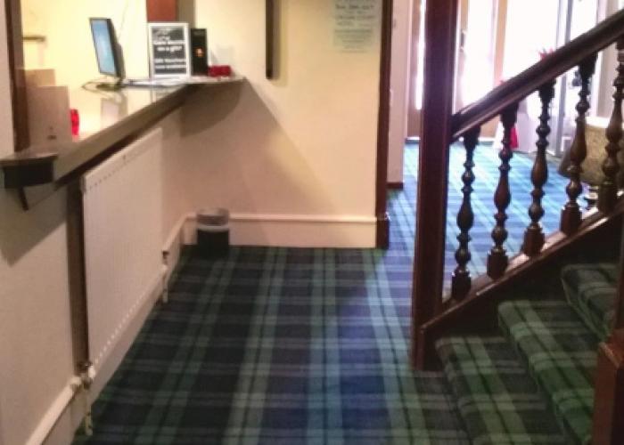 Crown Court Hotel & Bar.