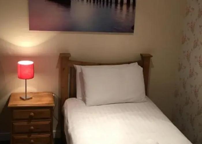 Carisbrooke Guest House