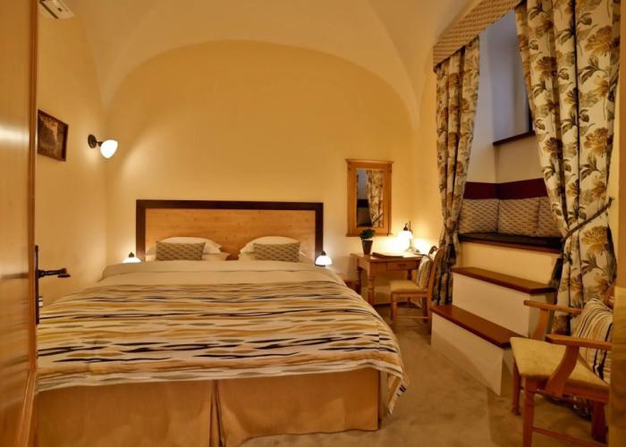 EGO Hotel