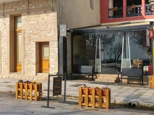 Hotel Z Hotel