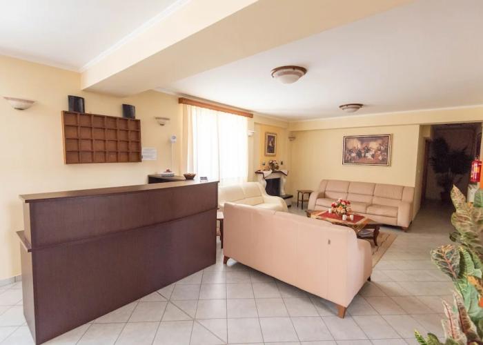 Domus Inn