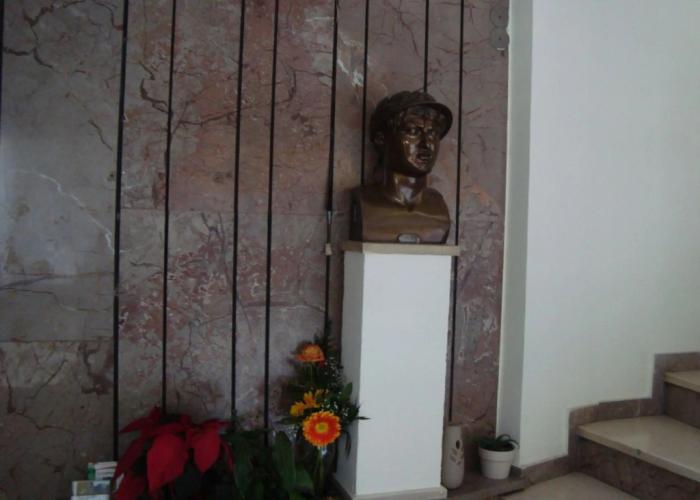 King Pyrros