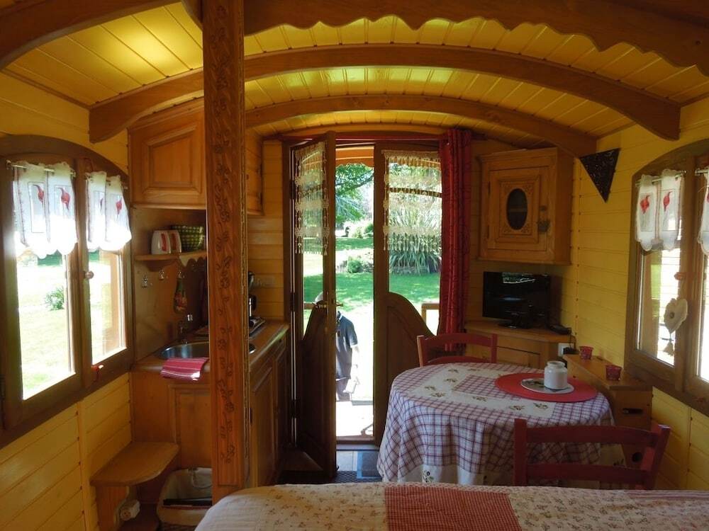 La Clé des Roulottes Campsite