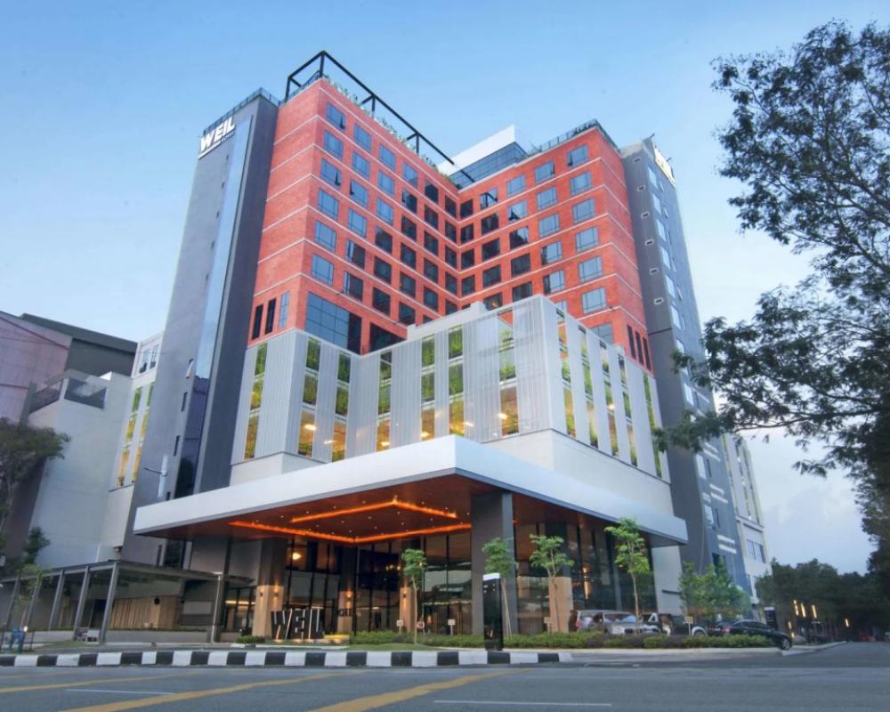 фото WEIL Hotel