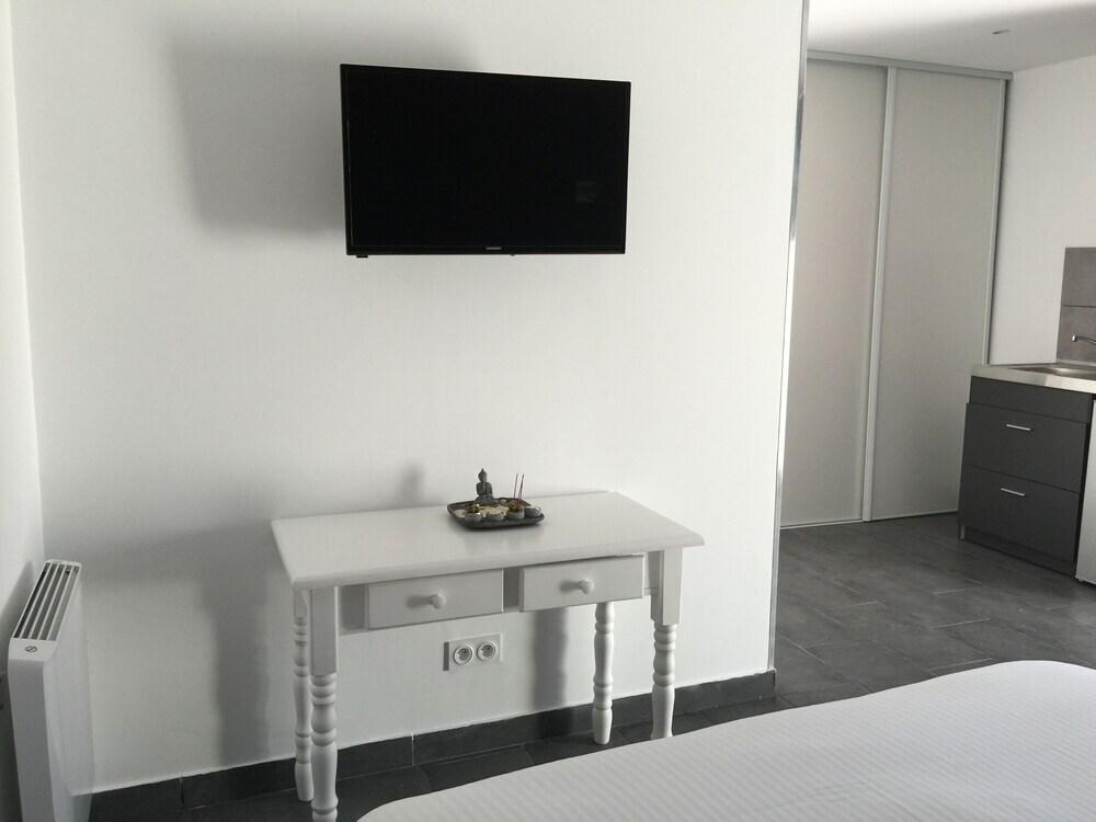 Le Mas Du Bijou Bleu