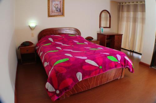 Hotel Santa Isabel II