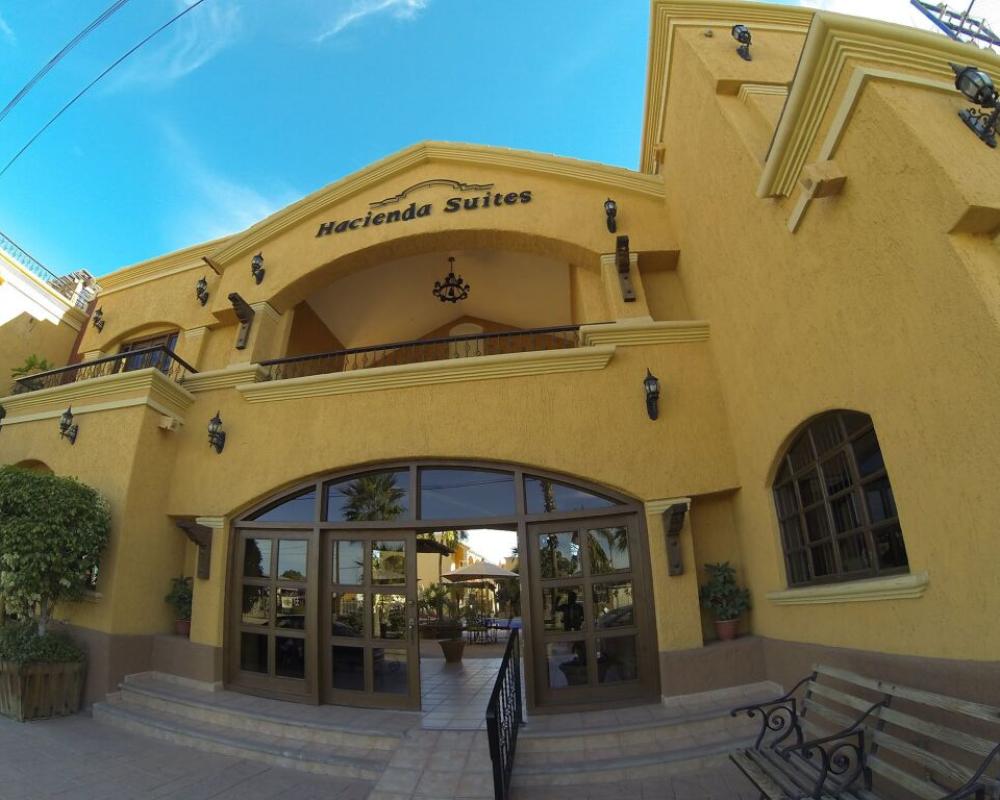 Hacienda Suites Loreto