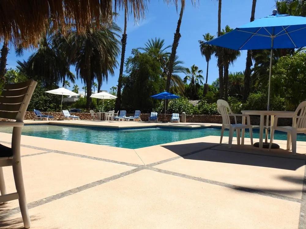 фото Hotel Oasis