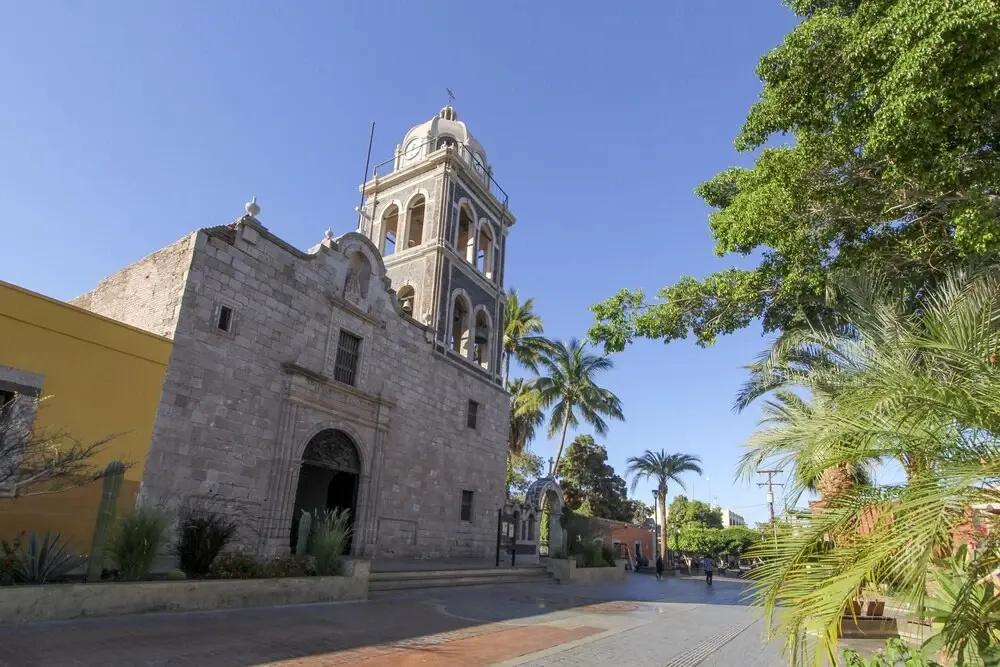 фото Loreto host