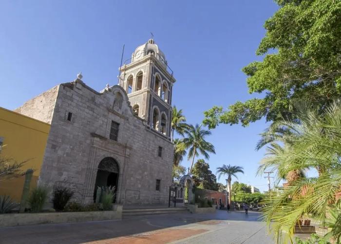 Loreto host