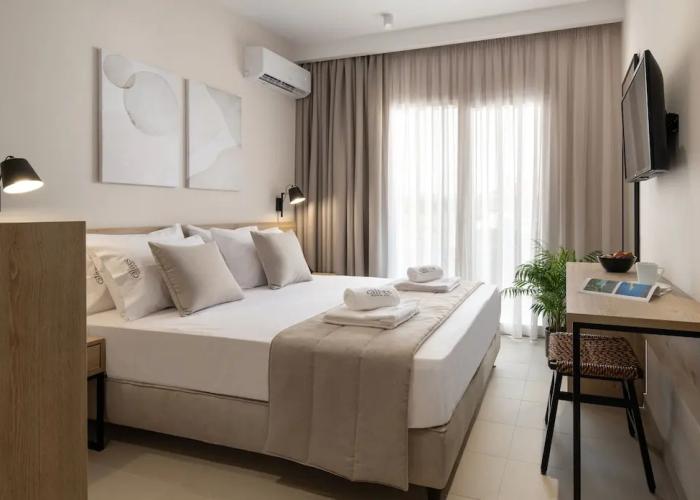Calives Premium Stay