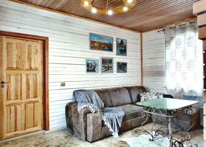 Oreshek Guest House