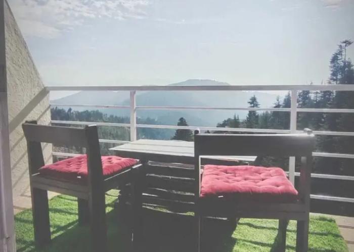 Small Victories Mountain Stay