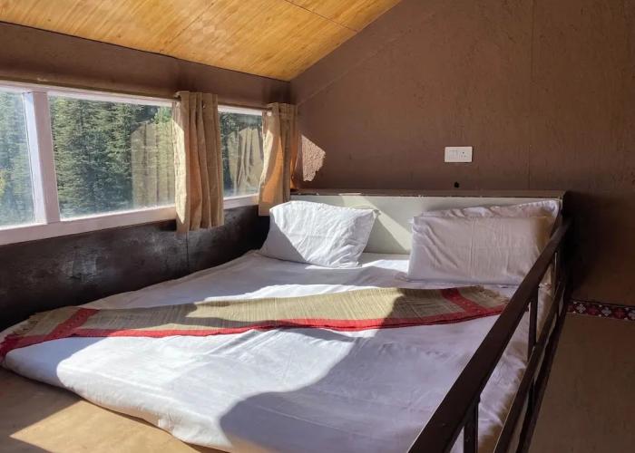Small Victories Mountain Stay