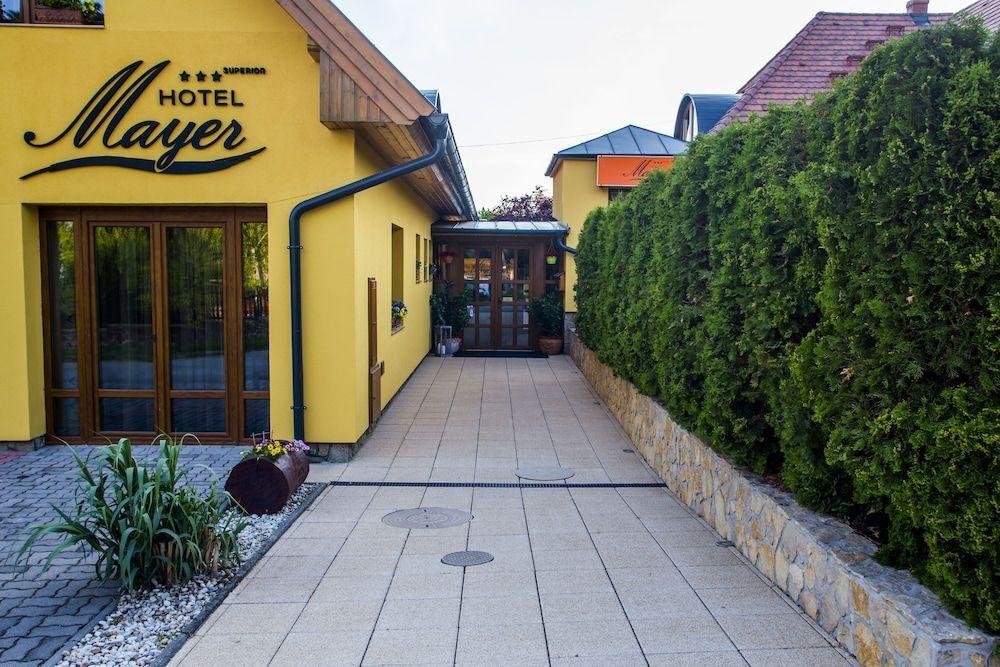 Hotel Mayer Alsoörs