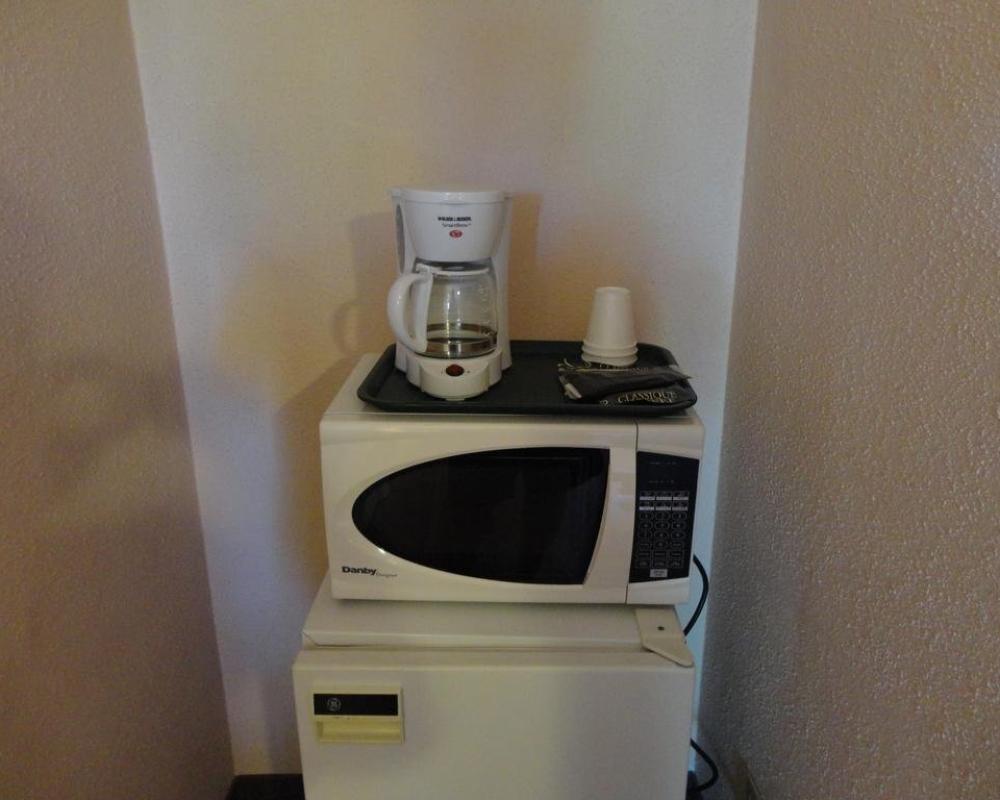 Motel 6 Campbellford, ON