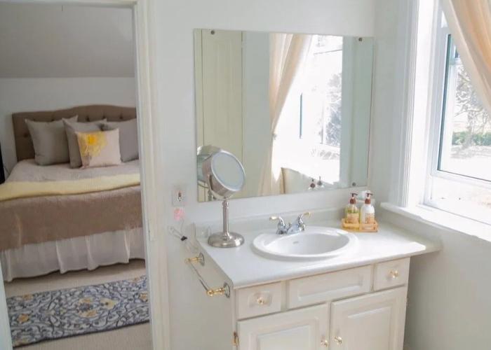 Bayfield Boutique B&B
