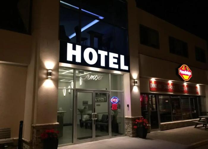 Amber Hotel