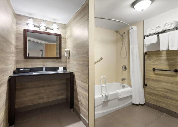 Travelodge by Wyndham Lindsay