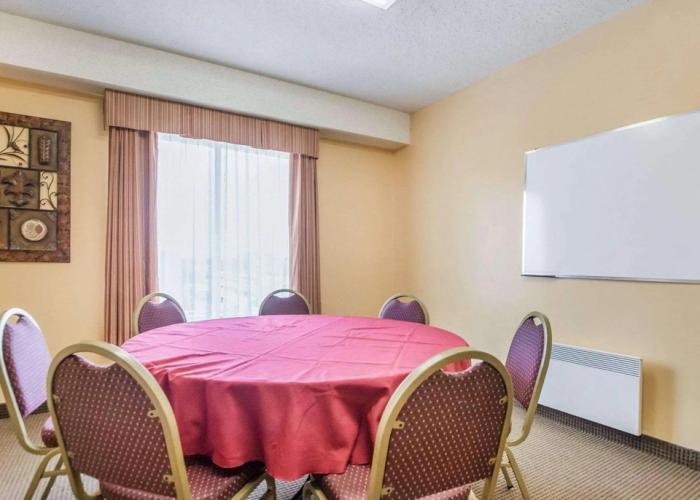 Comfort Inn Sturgeon Falls