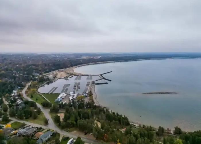 Globalstay New 4Bd Basement in Port Elgin close to the Beach Apartments