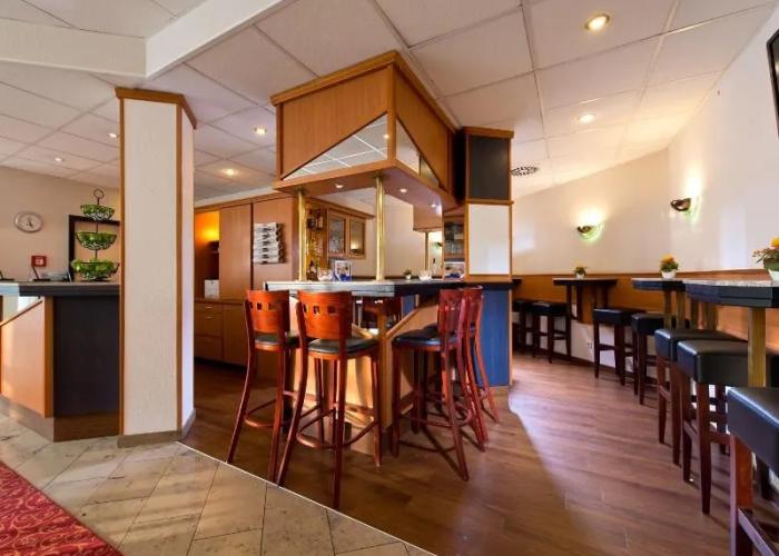 Achat Hotel Darmstadt - Griesheim And Apartments