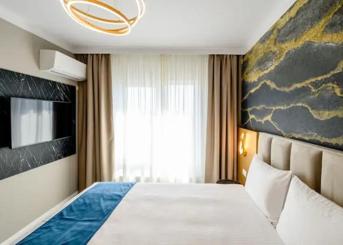 Elitte Inn & Suites